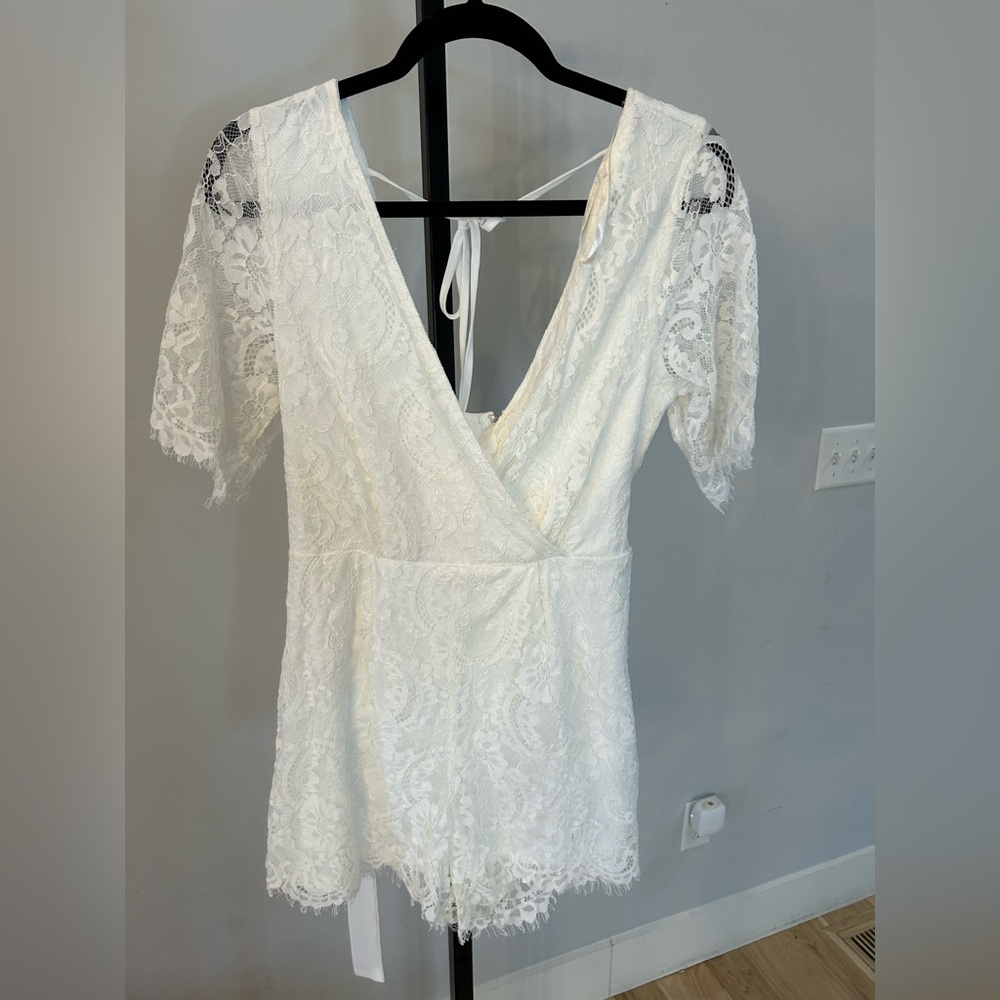Mi Ami romper size large